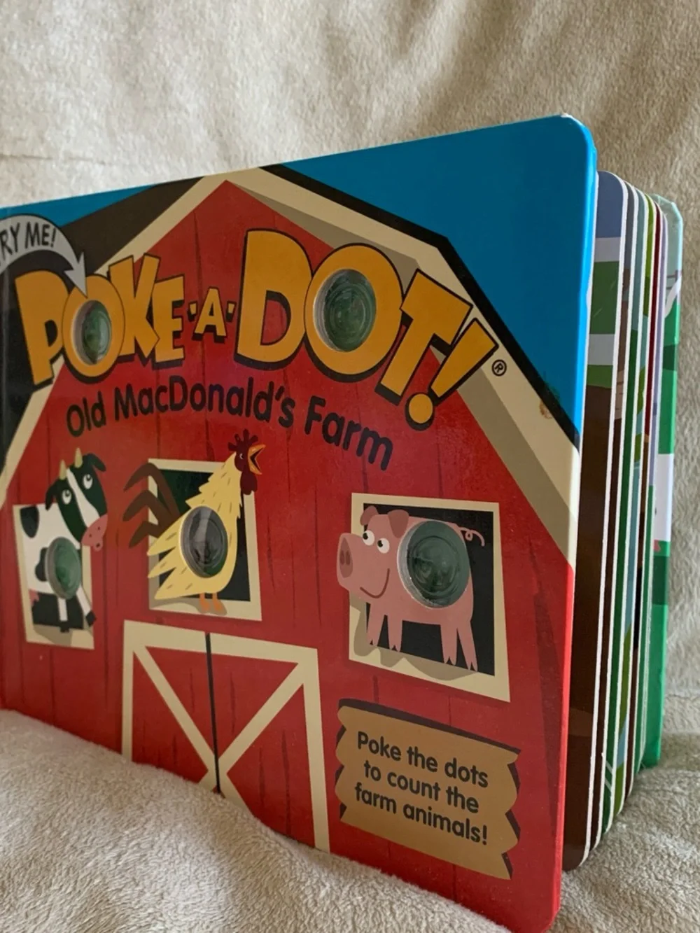 Melissa & Doug Colorful Board Book Bundle - Blue, Pink, Purple, Green, Yellow - Picture 5 of 5